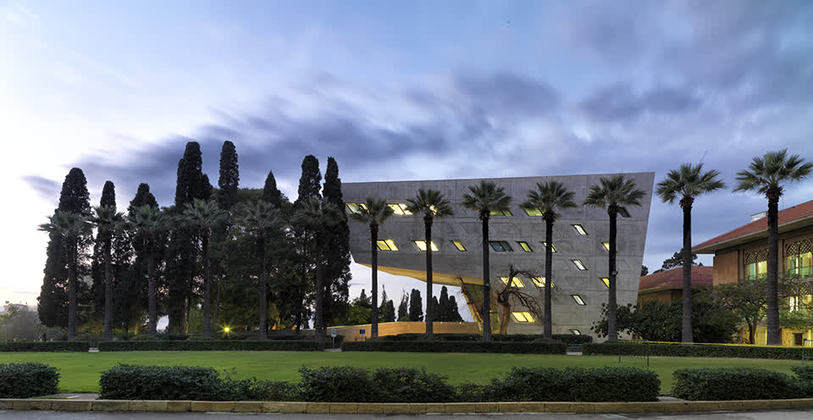 AUBMC - Issam Fares Library